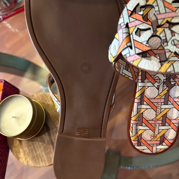 🎁❤️TORY BURCH GORGEOUS SANDALS ❤️😍🎊 - Picture 4 of 4